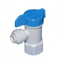 Tank adapter for reverse osmosis